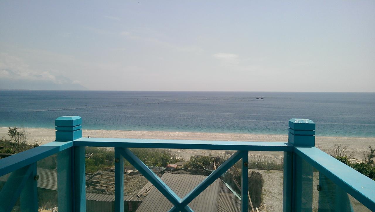 White Mediterranean Dahan Exterior photo