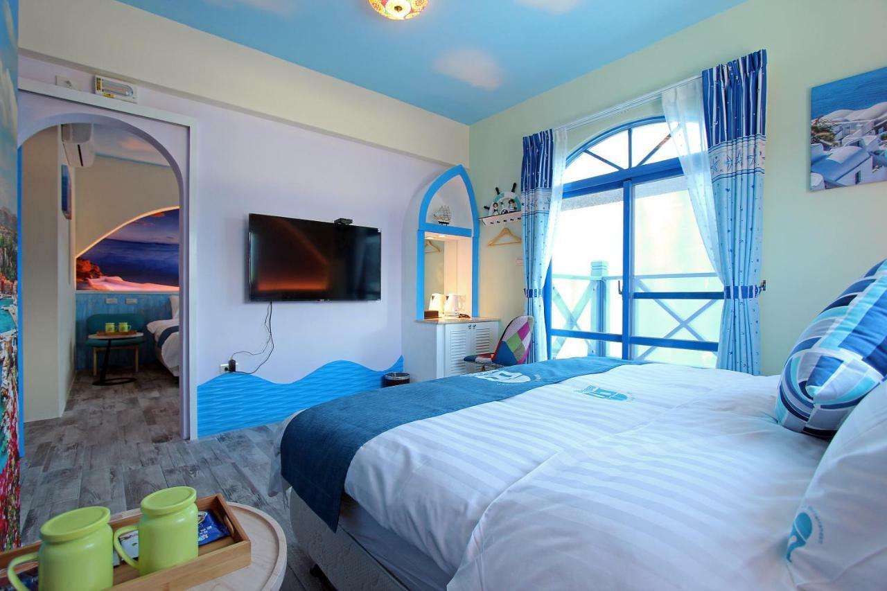 White Mediterranean Dahan Exterior photo