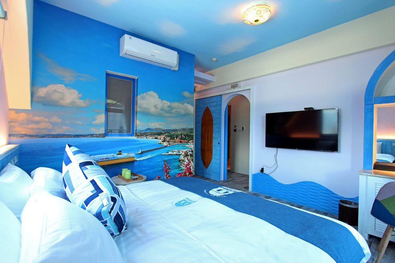 White Mediterranean Dahan Exterior photo