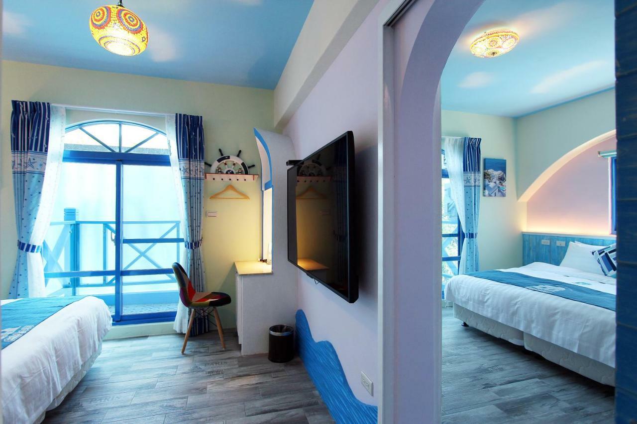 White Mediterranean Dahan Exterior photo